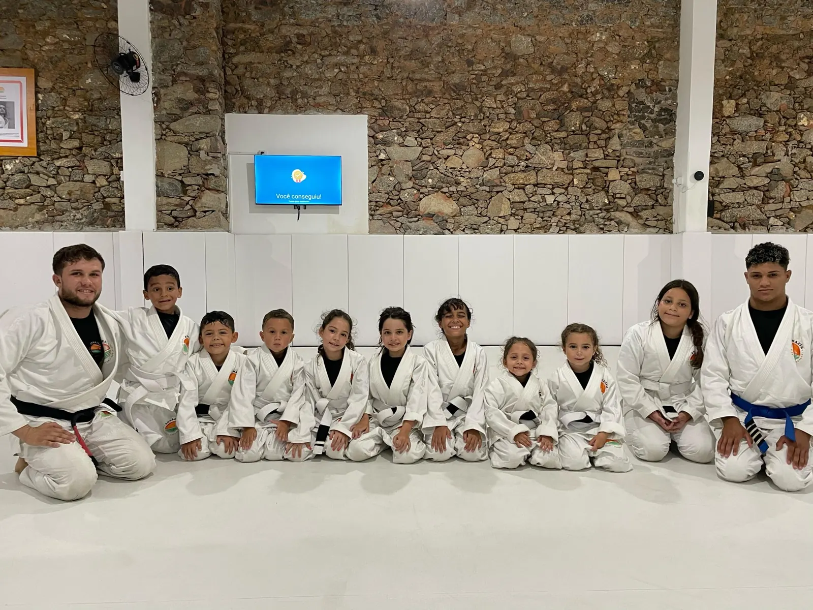 Turma infantil de Jiu-Jitsu em Anchieta